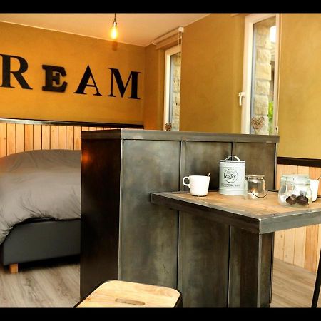Sur Le Tige Hamois B&B 외부 사진